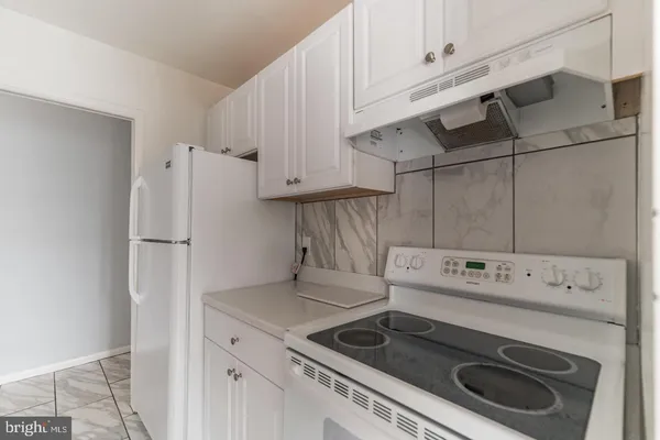 $1,700 | 7587 Margate Court, Unit 203, Manassas, VA 20109