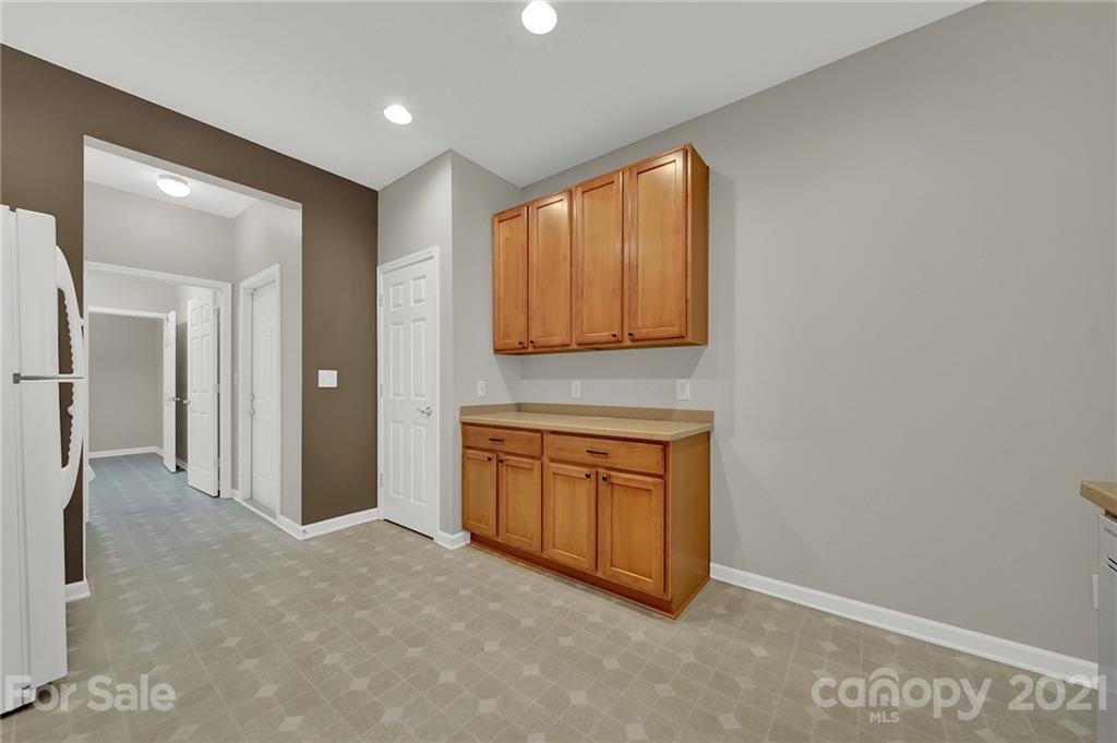 805 Ledgestone Court Tega Cay, SC 29708 - Photo 14 of 44 Gallery Image 14