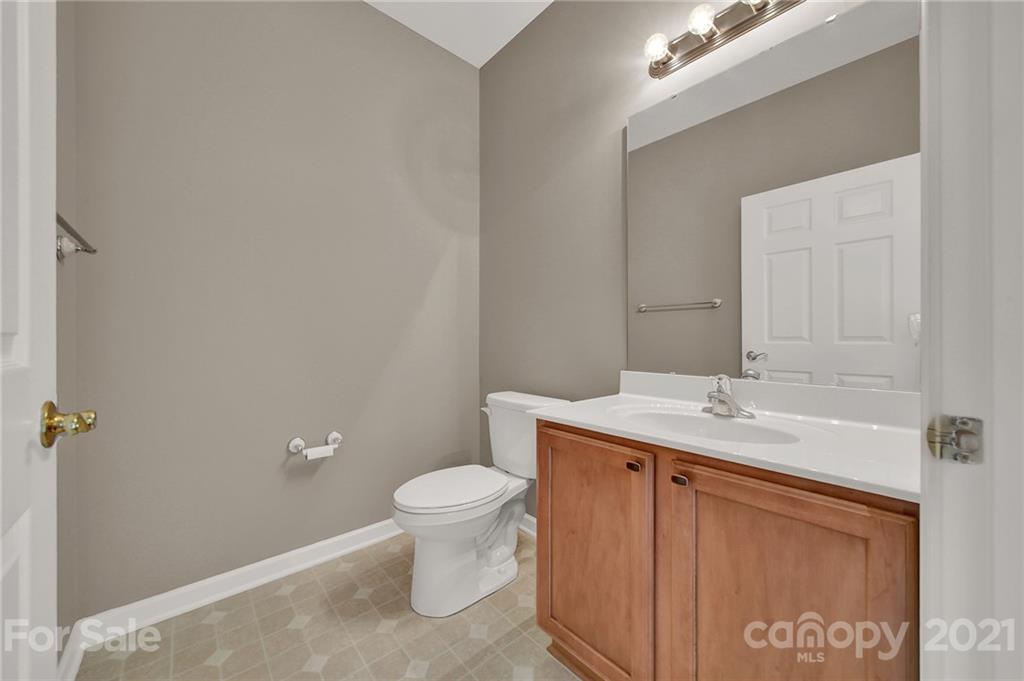 805 Ledgestone Court Tega Cay, SC 29708 - Photo 17 of 44 Gallery Image 17