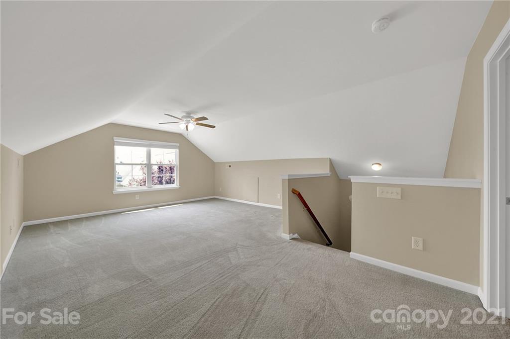 805 Ledgestone Court Tega Cay, SC 29708 - Photo 29 of 44 Gallery Image 29