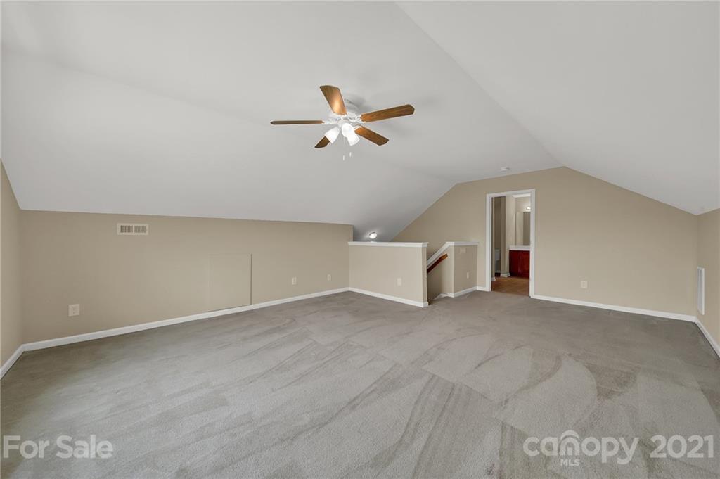 805 Ledgestone Court Tega Cay, SC 29708 - Photo 30 of 44 Gallery Image 30
