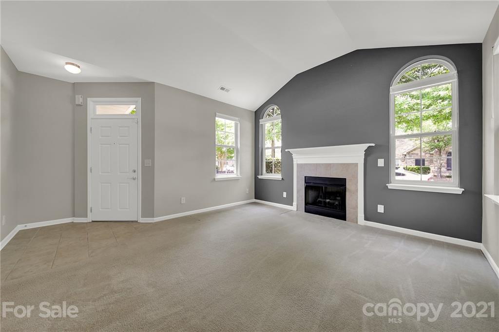 805 Ledgestone Court Tega Cay, SC 29708 - Photo 5 of 44 Gallery Image 5