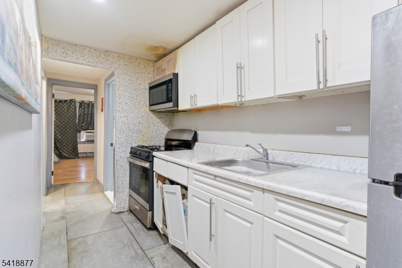 402 South 15th Street Newark, NJ 07103 - Photo 24 of 31