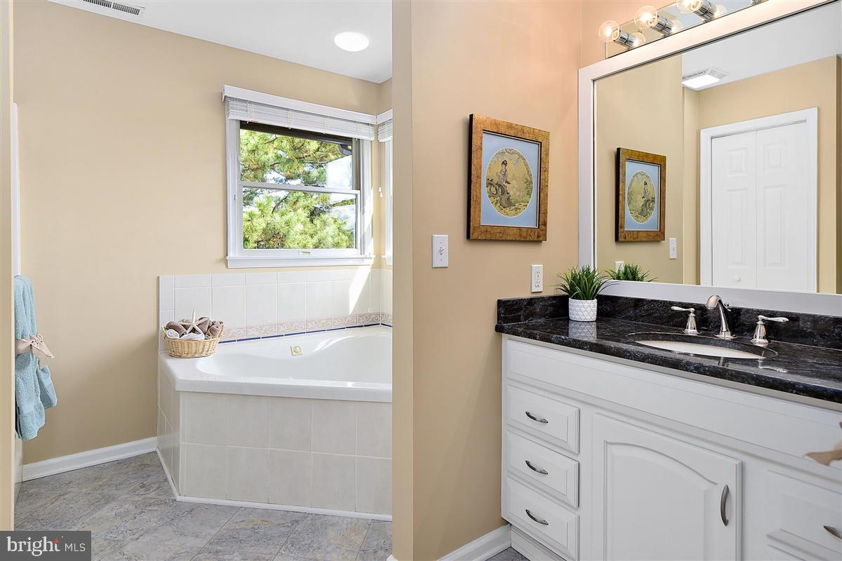 37946 Muddy Neck Road Ocean View, DE 19970 - Photo 26 of 73