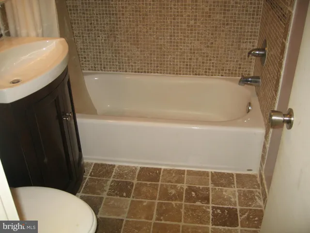 $1,530 | 11410 Cherry Hill Road, Unit MB302, Beltsville, MD 20705