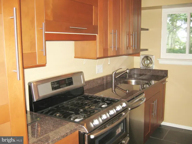 $1,530 | 11410 Cherry Hill Road, Unit MB302, Beltsville, MD 20705