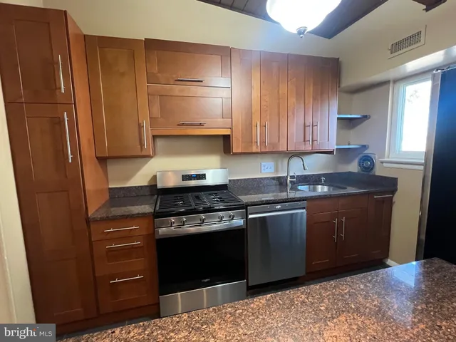 $1,530 | 11410 Cherry Hill Road, Unit MB302, Beltsville, MD 20705