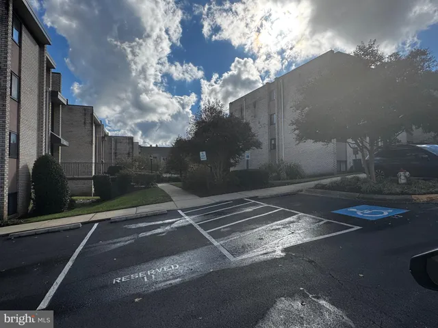 $350,000 | 10851-10859 Amherst Avenue, Unit 202, Silver Spring, MD 20902