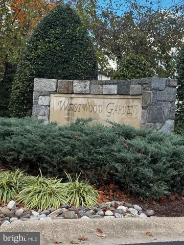 $350,000 | 10851-10859 Amherst Avenue, Unit 202, Silver Spring, MD 20902
