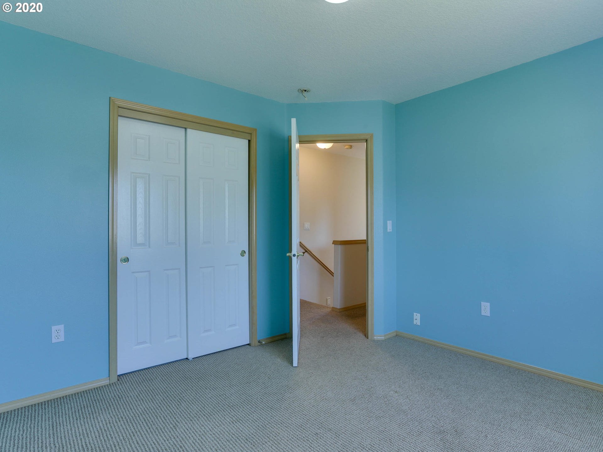 9211 Northeast Levee Road Portland, OR 97211 - Photo 24 of 31 Bedroom