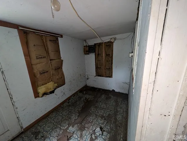 $39,900 | 802 North 38th Street, Terre Haute, IN 47803