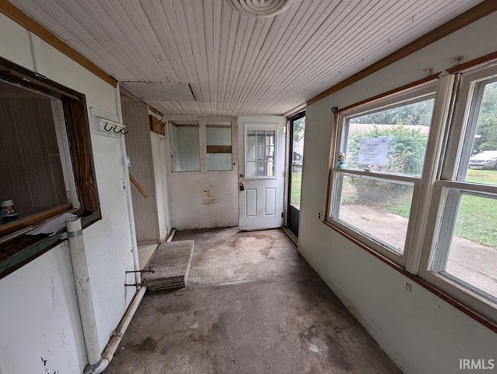 802 North 38th Street Terre Haute, IN 47803 - Photo 7 of 16