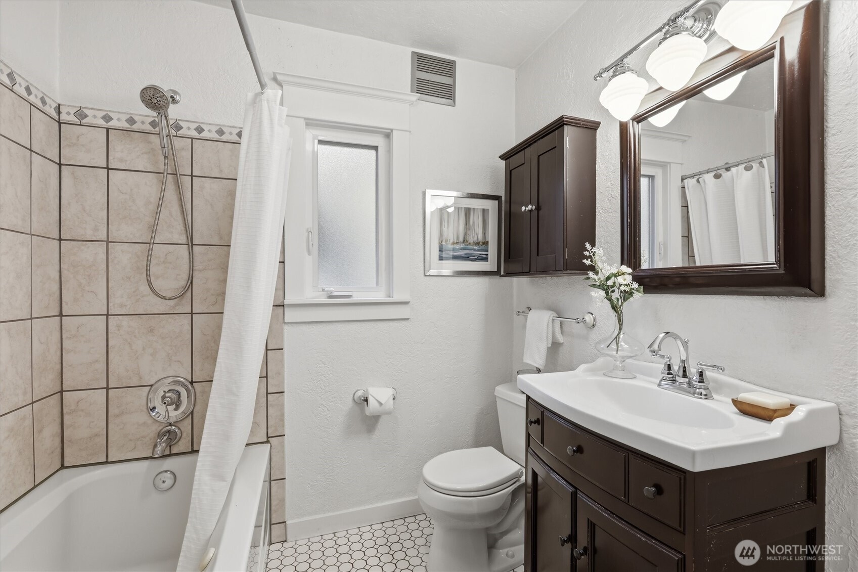 924 North 75th Street Seattle, WA 98103 - Photo 18 of 38 Gallery Image 18