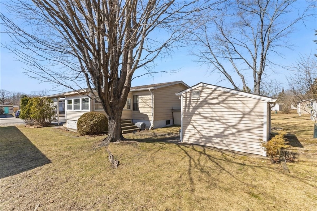 27 Castle Road, Unit 153 Attleboro, MA 02703 - Photo 26 of 34