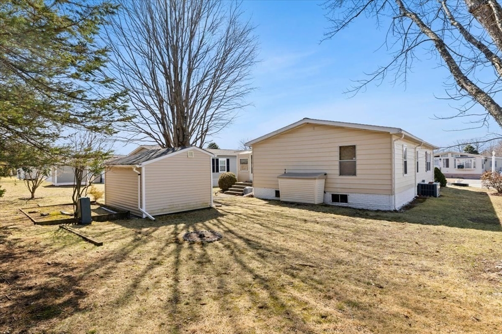 27 Castle Road, Unit 153 Attleboro, MA 02703 - Photo 27 of 34