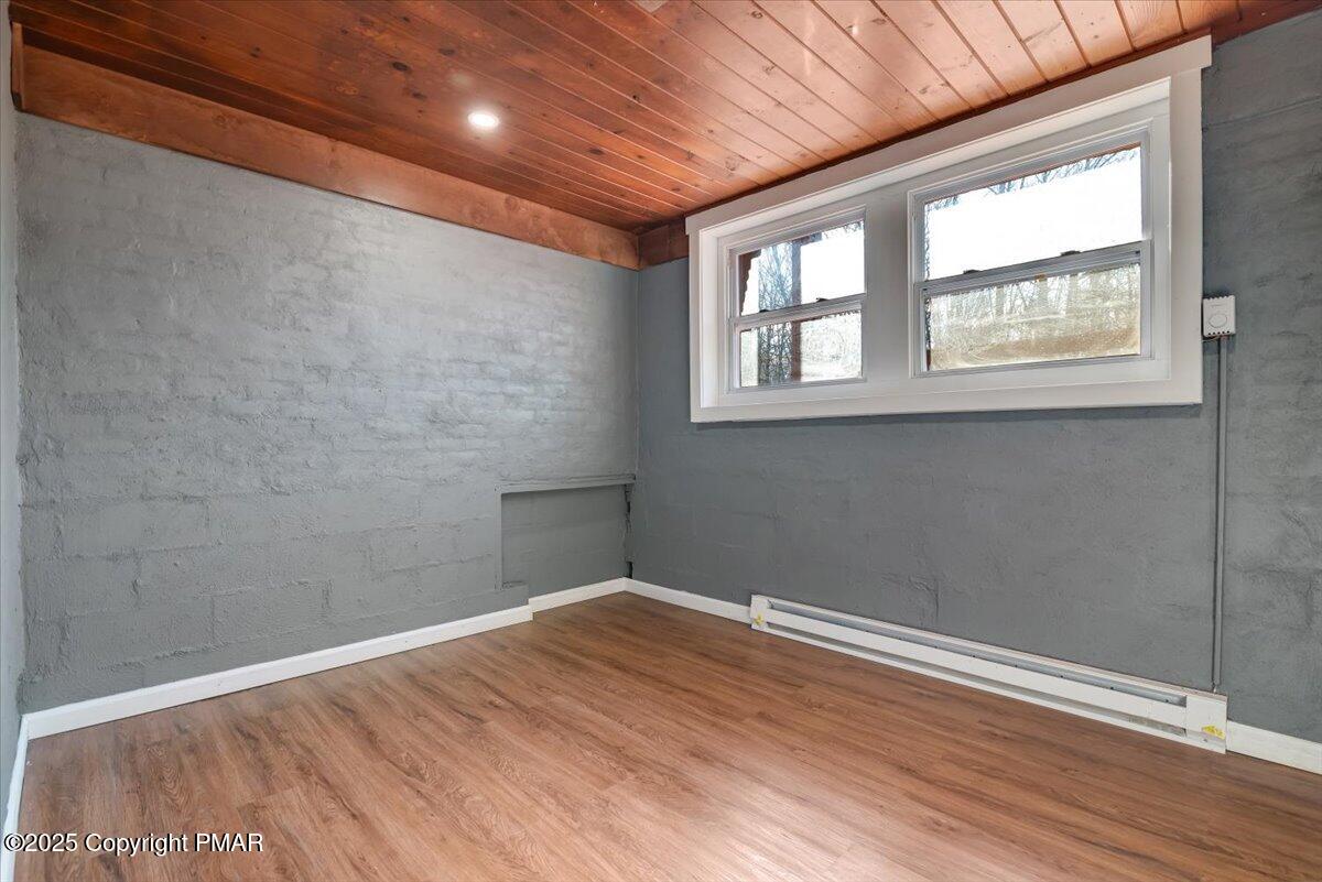 2161 Bushkill Circle Bushkill, PA 18324 - Photo 24 of 49 44-Photo Jan 14 2025- 11 07 27 AM_29 AM_