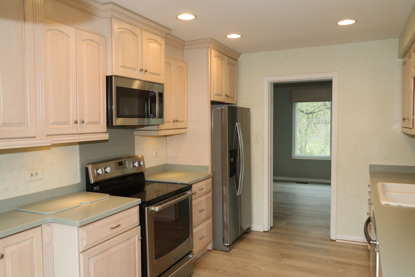 787 Oak Hill Road, Unit 467 Lake Barrington, IL 60010 - Photo 14 of 69