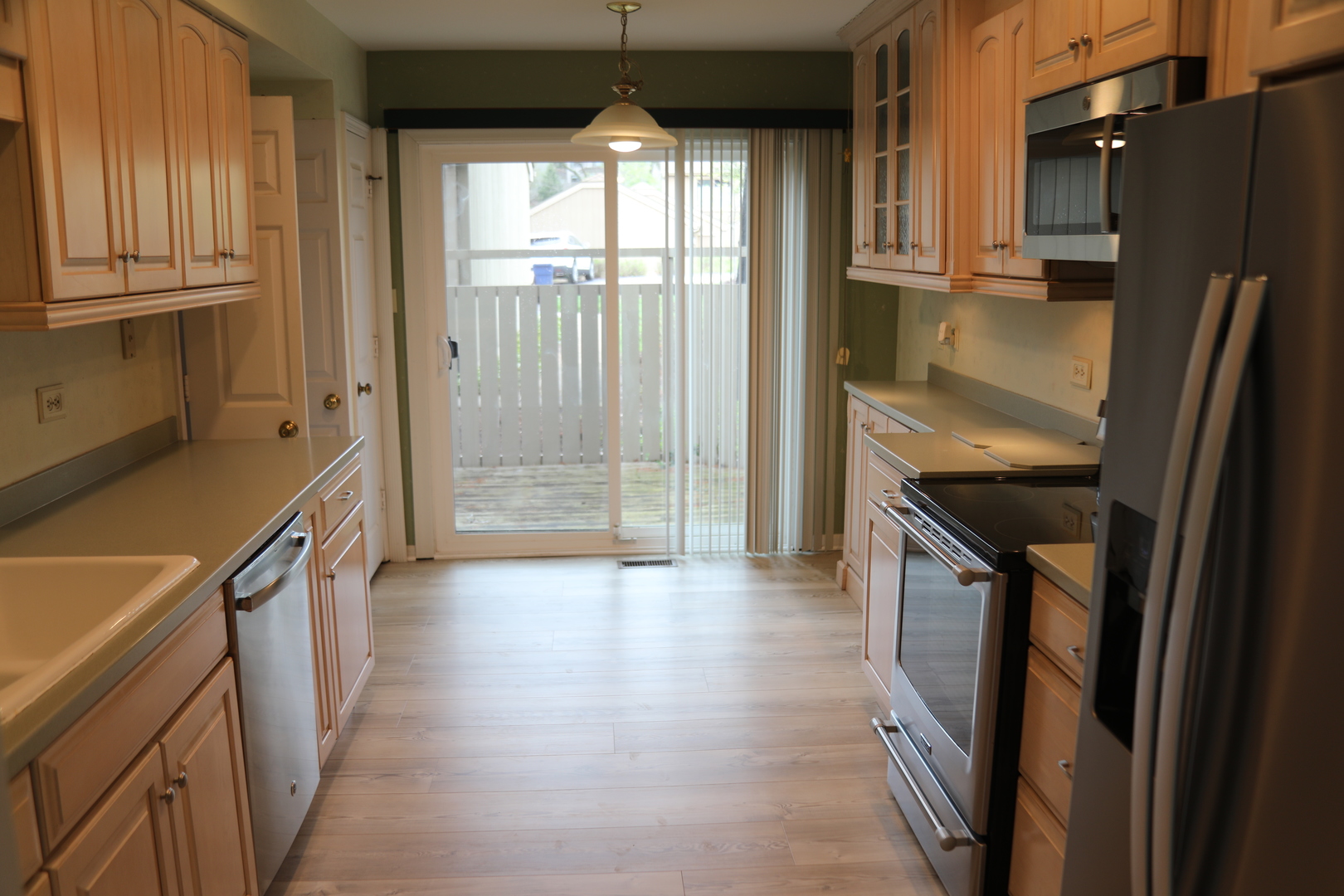 787 Oak Hill Road, Unit 467 Lake Barrington, IL 60010 - Photo 17 of 69