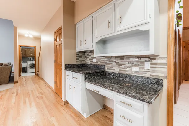 $749,900 | 3432 Caine Drive, Naperville, IL 60564