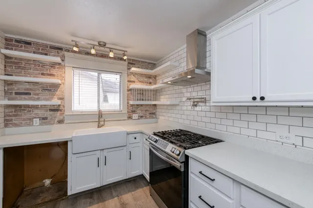 $410,000 | 6583 North Maple Avenue, Fresno, CA 93710