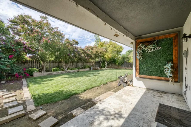 $410,000 | 6583 North Maple Avenue, Fresno, CA 93710