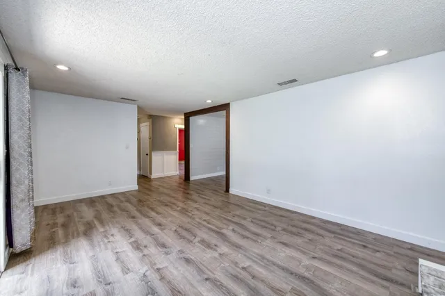 $410,000 | 6583 North Maple Avenue, Fresno, CA 93710