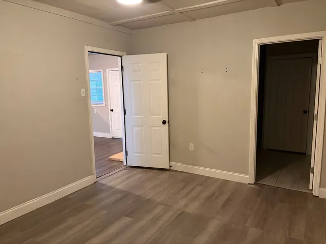 $184,900 | 5818 Glenhurst Drive, Houston, TX 77033