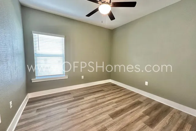 $2,200 | 7422 Stagecoach Road, Pensacola, FL 32526