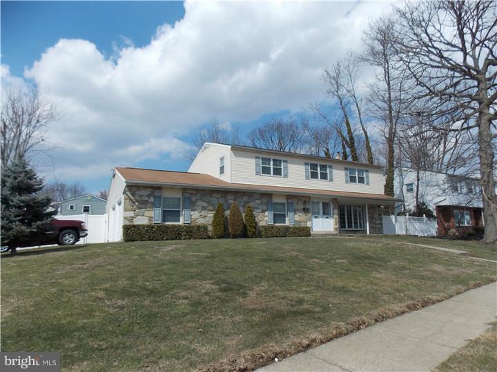 535 Fairhurst Road Fairless Hills, PA 19030 - Photo 2 of 23 Gallery Image 2