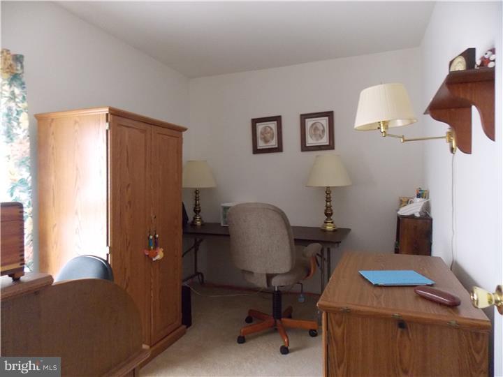 535 Fairhurst Road Fairless Hills, PA 19030 - Photo 11 of 23 Office / Study
