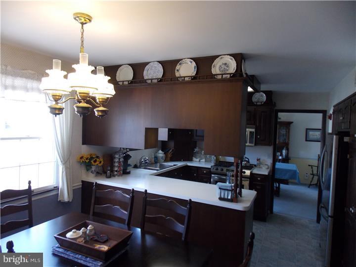 535 Fairhurst Road Fairless Hills, PA 19030 - Photo 8 of 23 Kitchen