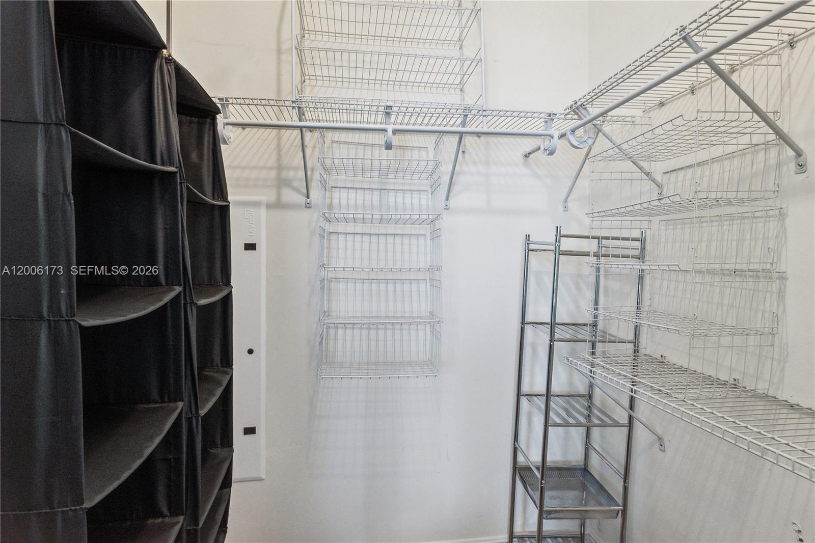 185 Southwest 7th Street, Unit 2105 Miami, FL 33130 - Photo 12 of 18