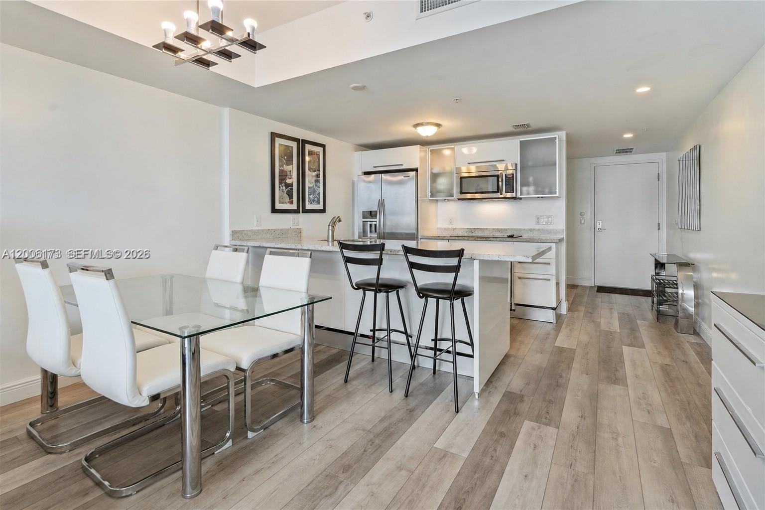 185 Southwest 7th Street, Unit 2105 Miami, FL 33130 - Photo 5 of 18