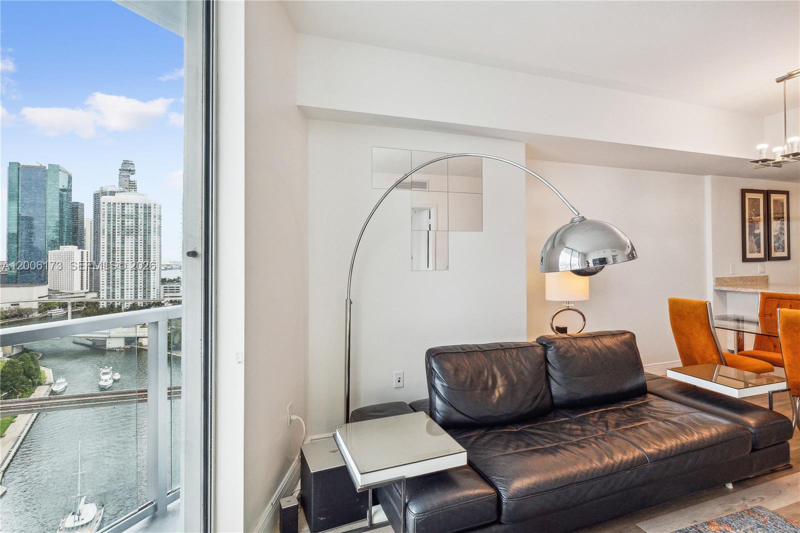 185 Southwest 7th Street, Unit 2105 Miami, FL 33130 - Photo 7 of 18