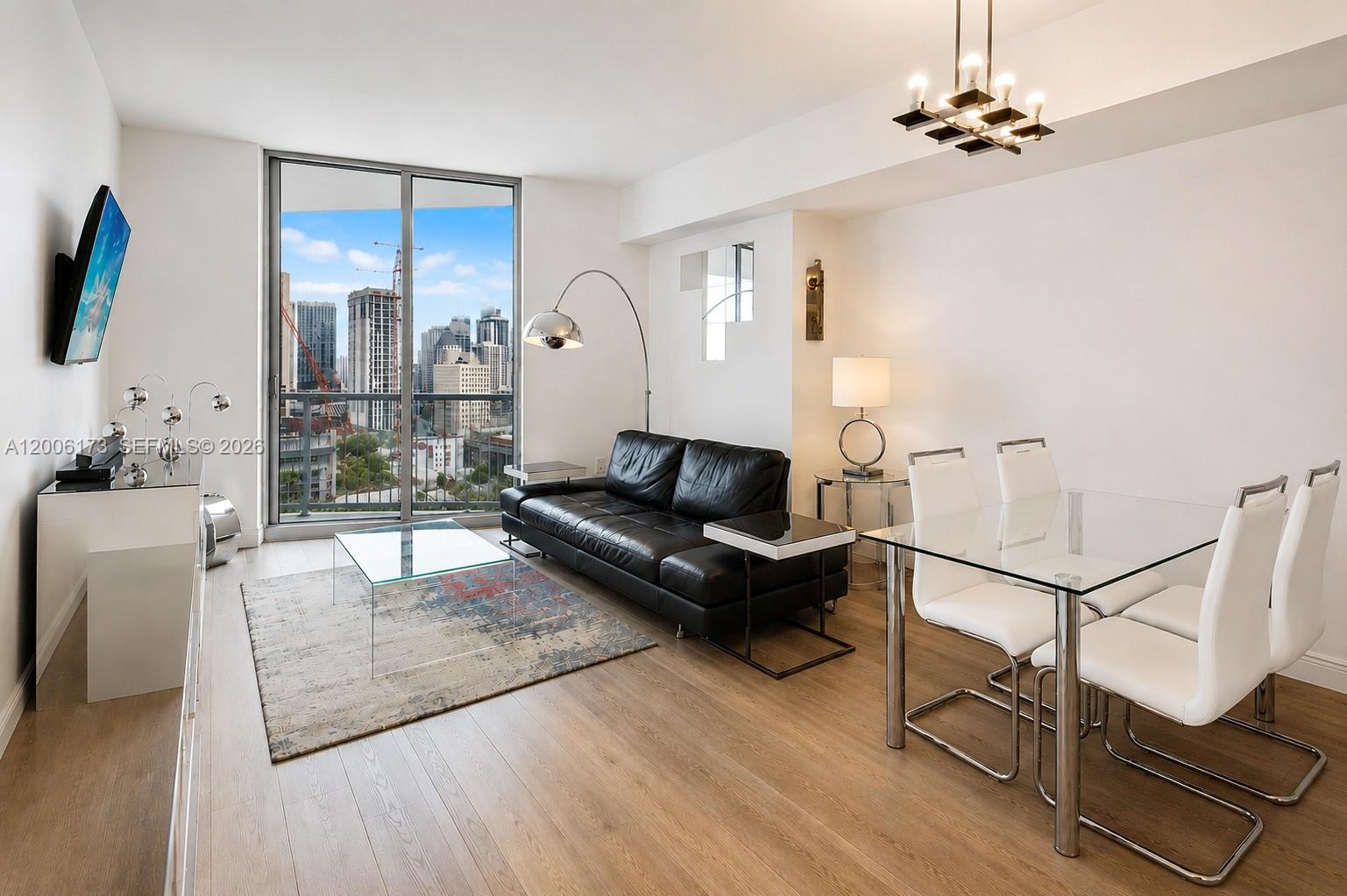 185 Southwest 7th Street, Unit 2105 Miami, FL 33130 - Photo 8 of 18