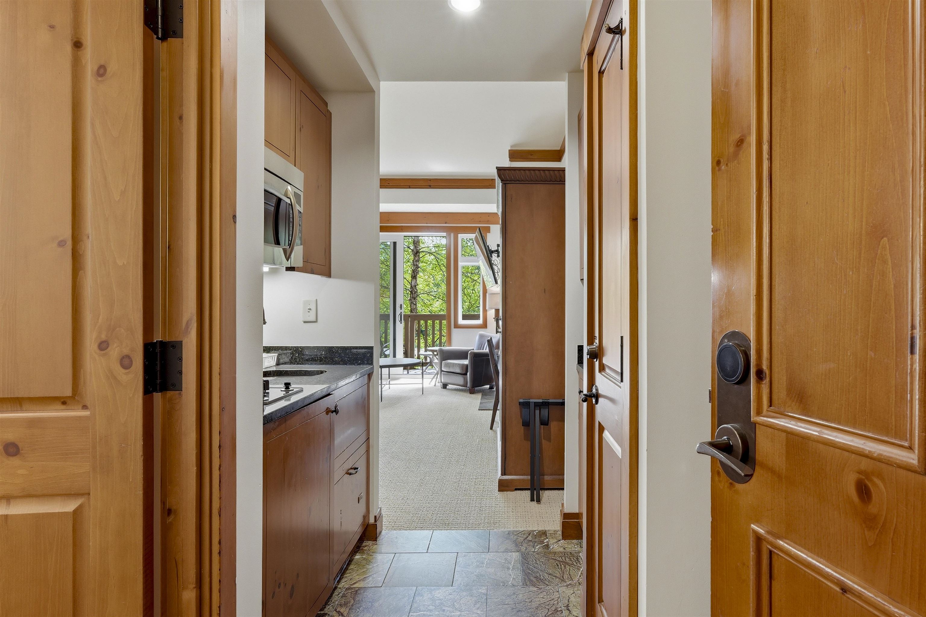 7412 Mountain Road, Unit 1206 Stowe, VT 05672 - Photo 3 of 23