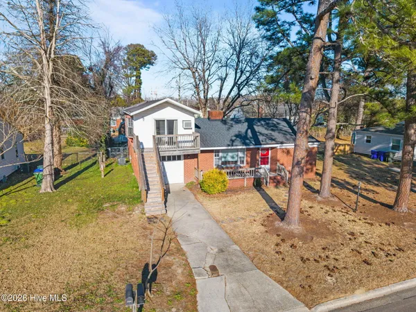 $225,900 | 2801 Jefferson Drive, Unit A & B, Greenville, NC 27858