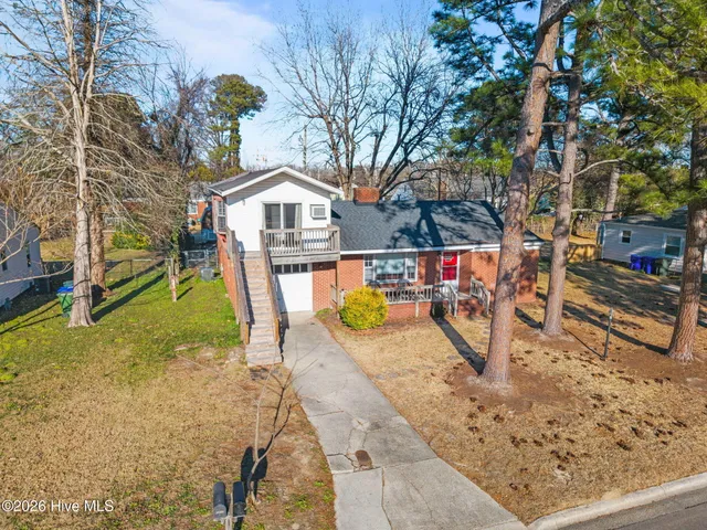 $225,900 | 2801 Jefferson Drive, Unit A & B, Greenville, NC 27858