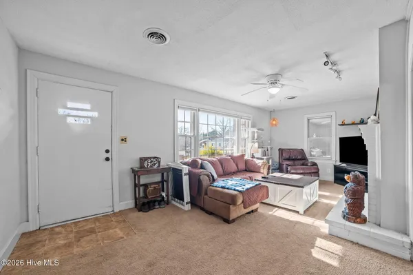 $209,900 | 2801 Jefferson Drive, Unit A & B, Greenville, NC 27858