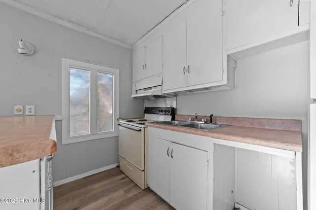 $225,900 | 2801 Jefferson Drive, Unit A & B, Greenville, NC 27858