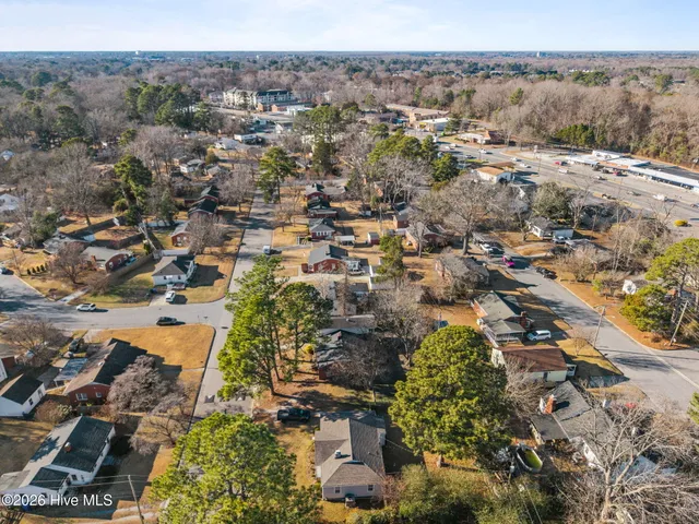 $225,900 | 2801 Jefferson Drive, Unit A & B, Greenville, NC 27858