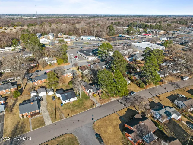 $225,900 | 2801 Jefferson Drive, Unit A & B, Greenville, NC 27858