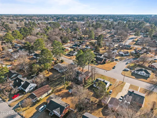 $209,900 | 2801 Jefferson Drive, Unit A & B, Greenville, NC 27858