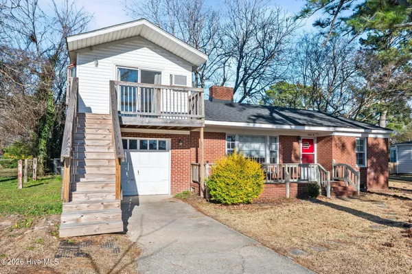 $209,900 | 2801 Jefferson Drive, Unit A & B, Greenville, NC 27858