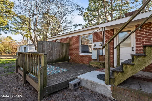 $209,900 | 2801 Jefferson Drive, Unit A & B, Greenville, NC 27858