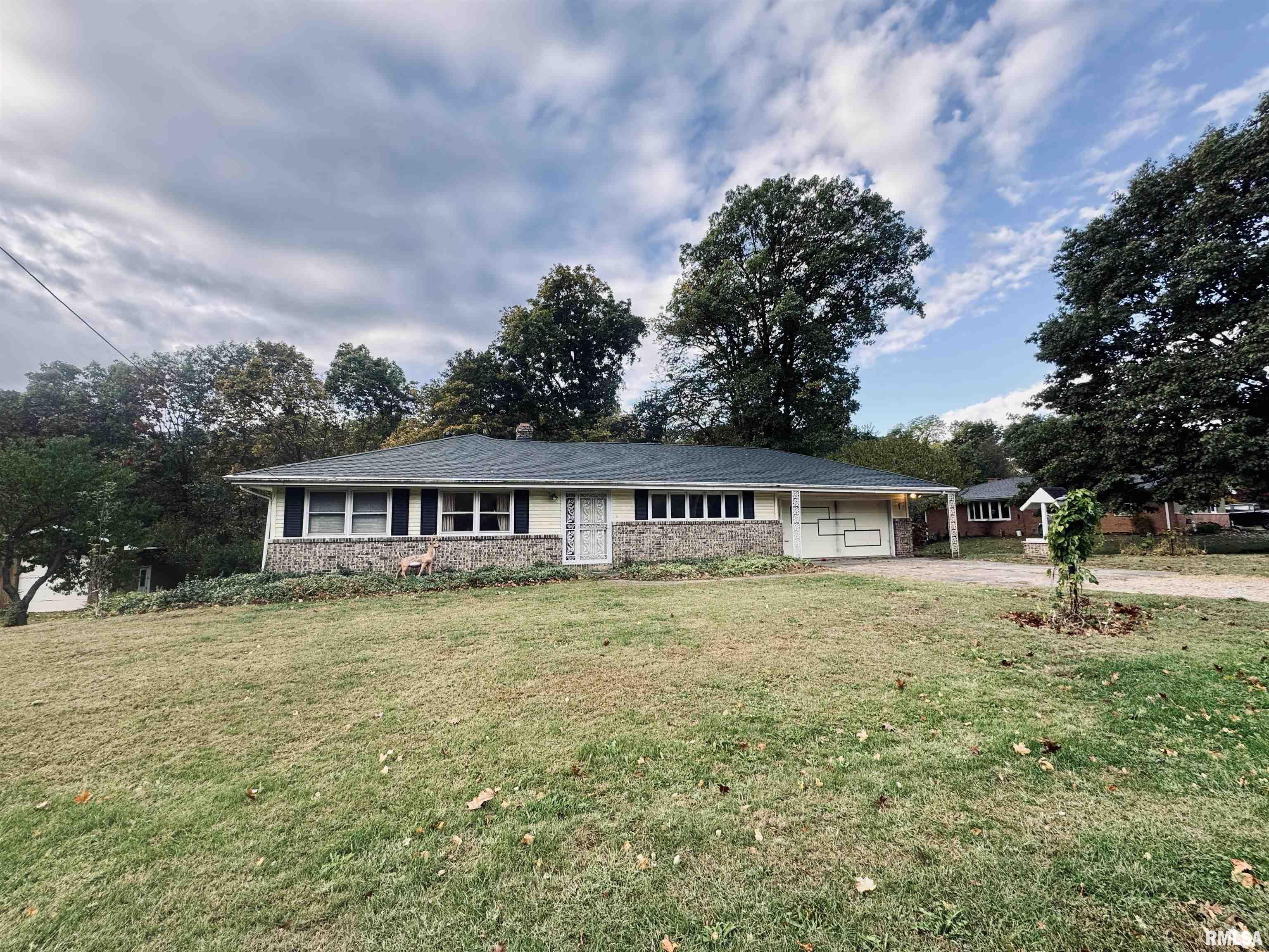 5125 South Alaska Road Peoria, IL 61607 - Photo 1 of 49 Gallery Image 1