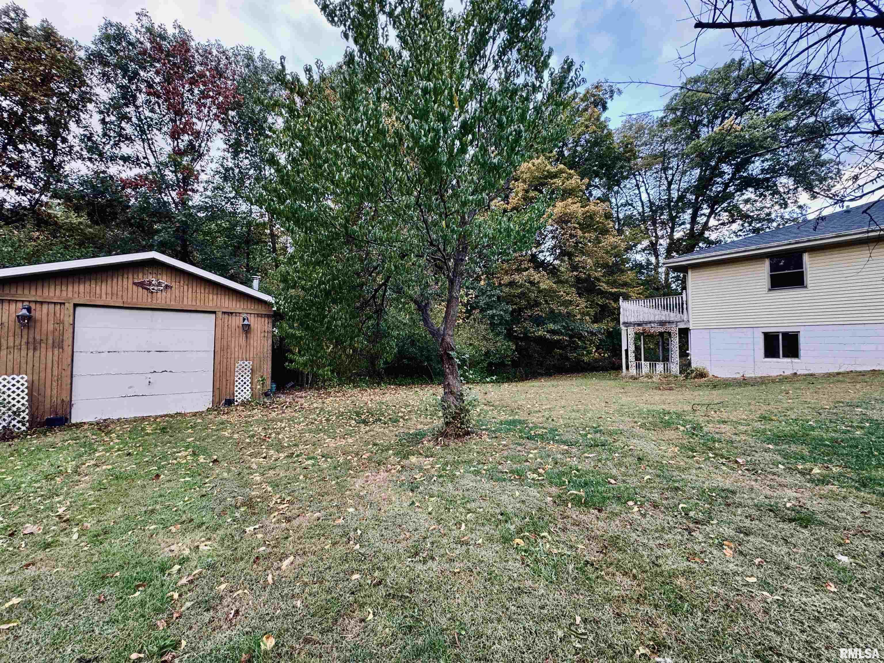 5125 South Alaska Road Peoria, IL 61607 - Photo 3 of 49 Gallery Image 3