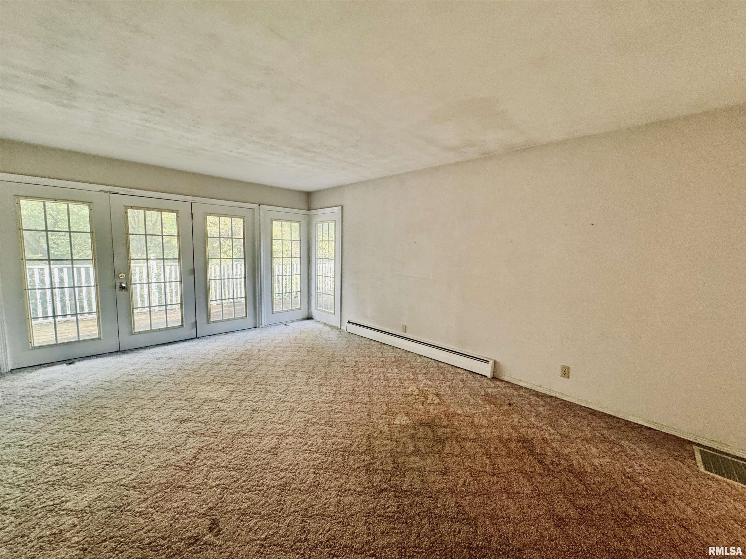 5125 South Alaska Road Peoria, IL 61607 - Photo 8 of 49 Gallery Image 8