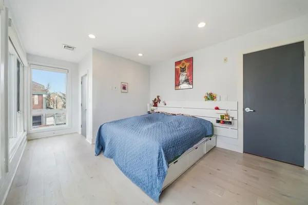 $850,000 | 533 Cambridge Street, Unit 105, Boston, MA 02134