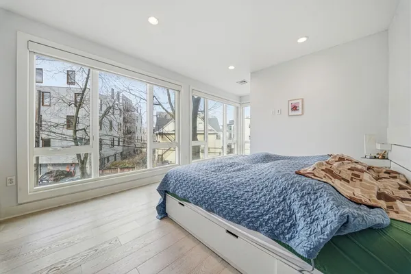 $850,000 | 533 Cambridge Street, Unit 105, Boston, MA 02134